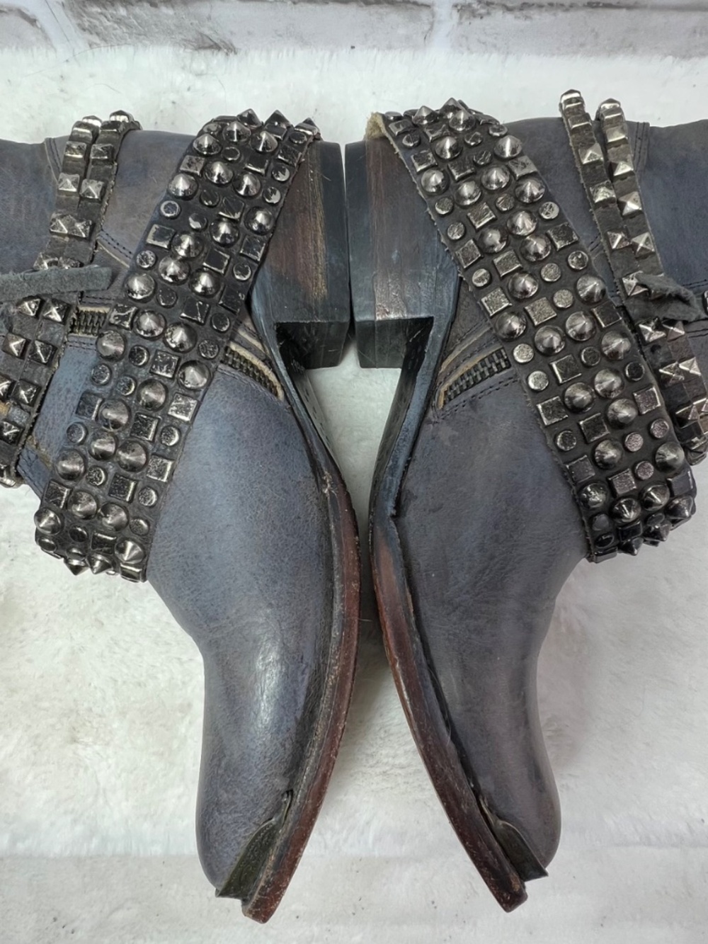 🦅|•FREEBIRD BY STEVEN•| 'MZLOW' Cool Ankle Booties Size 7 - Picture 4 of 8